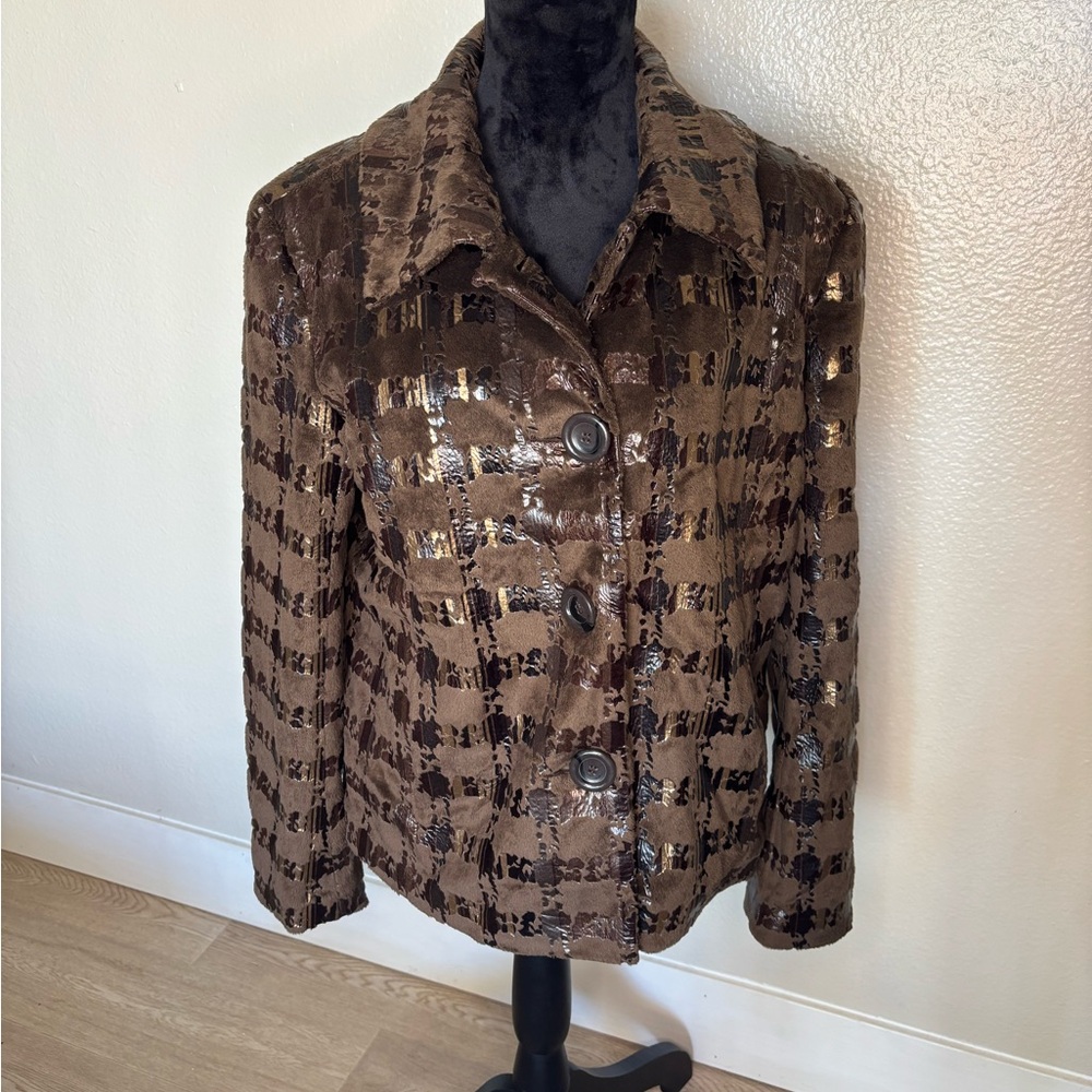 NWOT Birch Hill Brown Checkered Fuzzy Women's Jacket Size Large